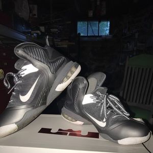 Nike Lebron 9